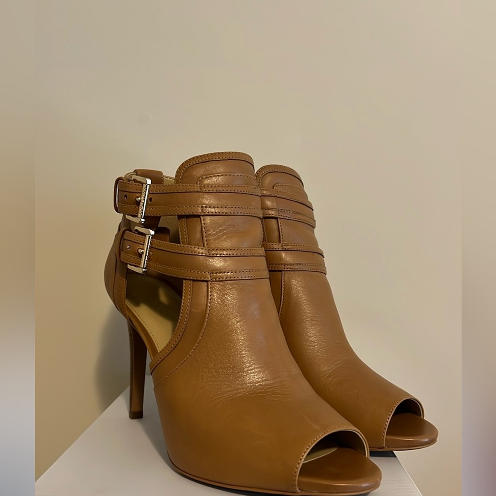 Michael Kors Blaze Bootie in Camel color - Picture 3 of 11